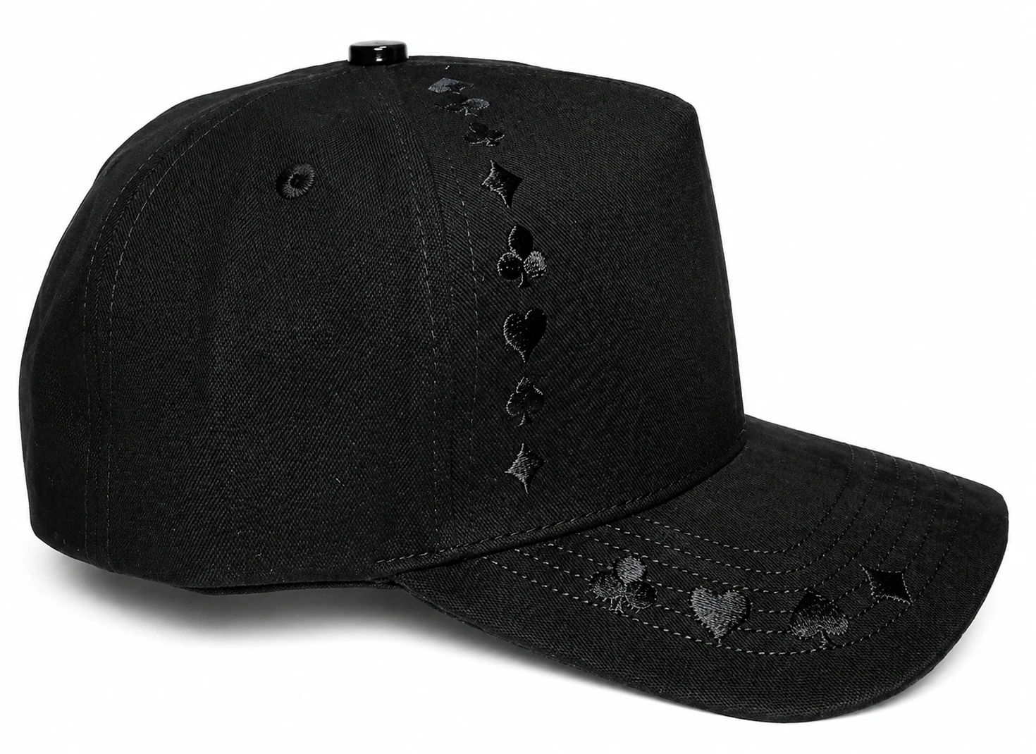 Gorra Bordado de Póker, vista lateral